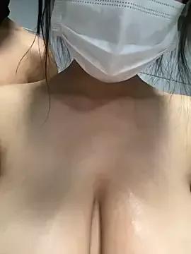 Freechat cute-yay on StripChat