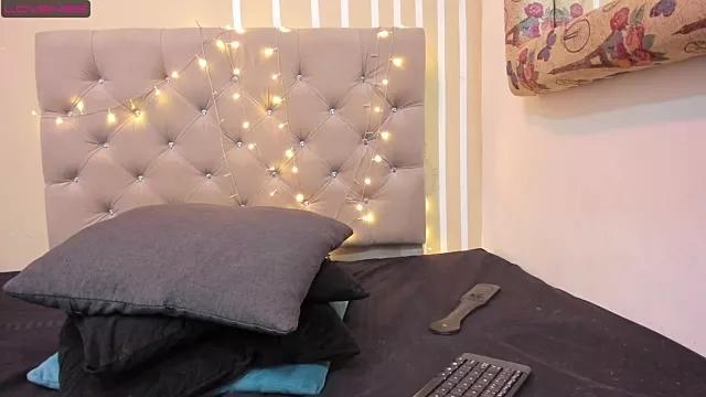 Private DANIK_STAR on StripChat