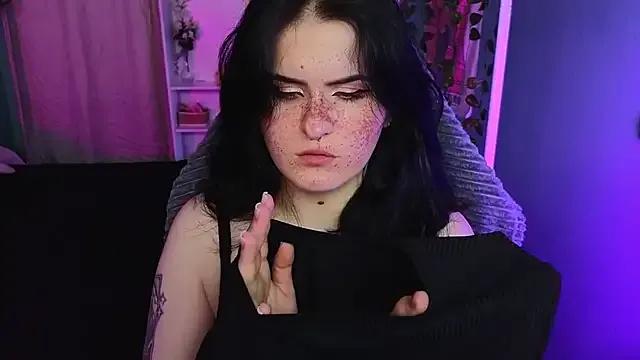 Freechat Dark_Shine on StripChat