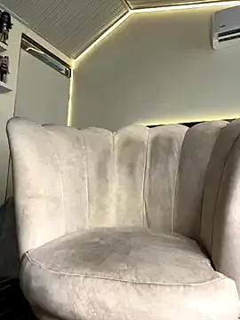 Freechat devlin_nurmi on StripChat