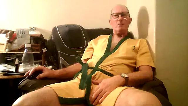 doggsy01 — Freechat on StripChat