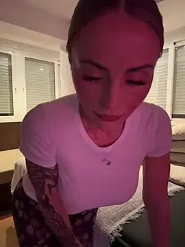 EmaSalis — Group on StripChat