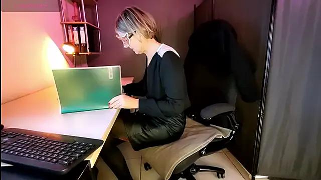 erotica_eva — Private on StripChat