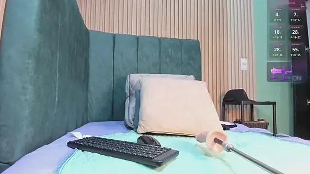 EvelynFoxx- — Freechat on StripChat