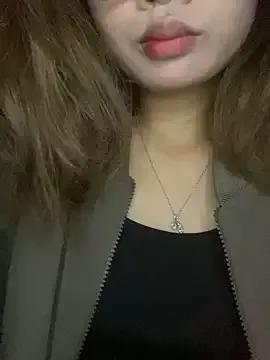 Freechat Fin-xinh18 on StripChat