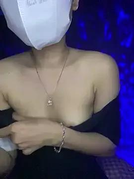 Freechat Fin-xinh18 on StripChat