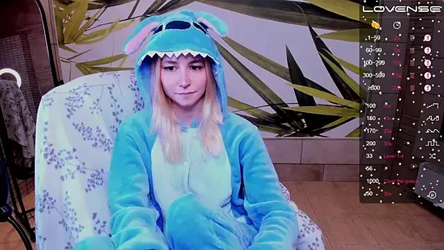 Freechat fleximona on StripChat