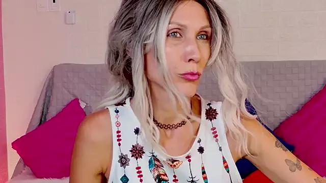 goddess_kate__ on StripChat 