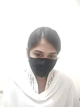 Green_LaDY66 on StripChat 