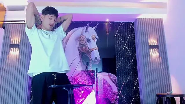 Iam_Steven — Show Naked Boys 