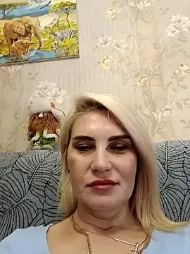 Freechat JennyOMay on StripChat
