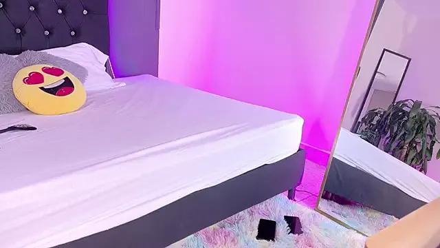 Kataaleya__12 on StripChat 