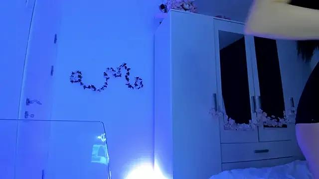 Freechat KaylaLaine on StripChat