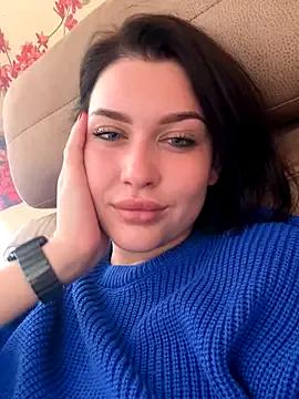 KikiWatson on StripChat 