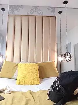 Freechat KonyBell on StripChat