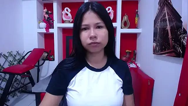 Letty_Plugxo on StripChat 