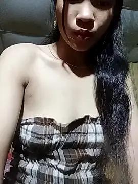 Freechat LeyLya on StripChat