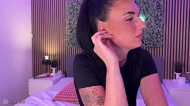 Freechat LizaRoxx on StripChat