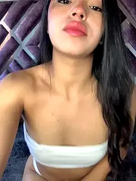 LunaMoore_Pink — FINGERING INSIDE