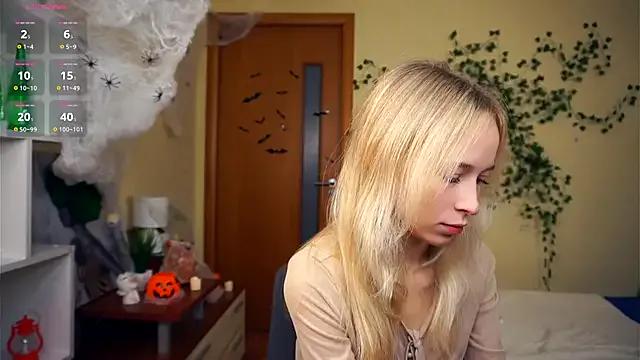 Freechat LynetBurby on StripChat