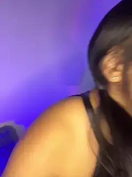 Maddy_w on StripChat 