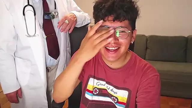 Freechat masterboy50 on StripChat