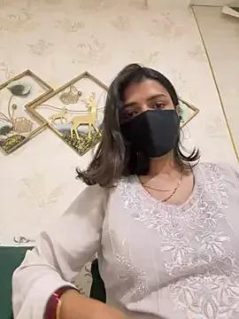 Freechat MaYaa__11 on StripChat