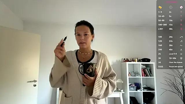 Freechat MaydaCornwall on StripChat