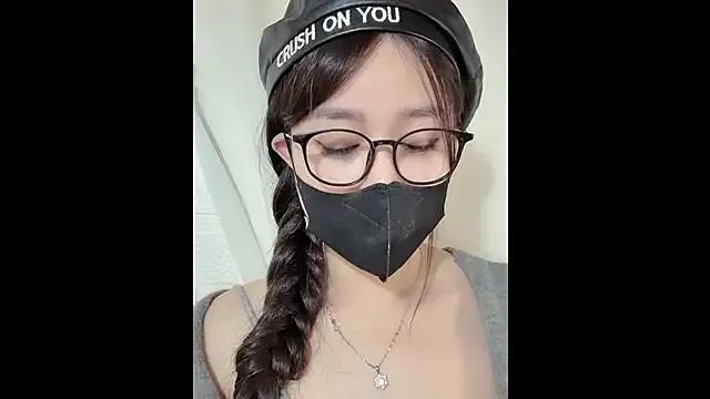 MiCandy-Lovee — Show body