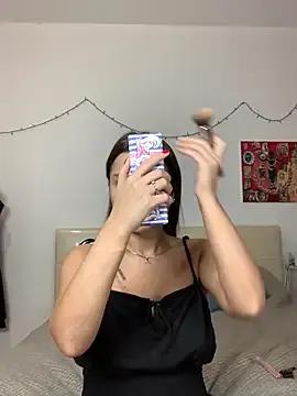 StripChat MiraMiss is Freechat MiraMiss — undress me