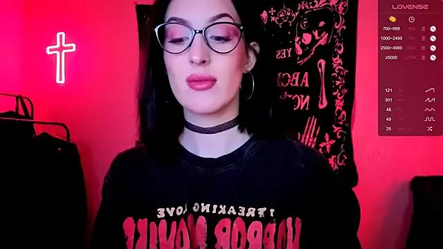 Miss_Alice__ on StripChat 