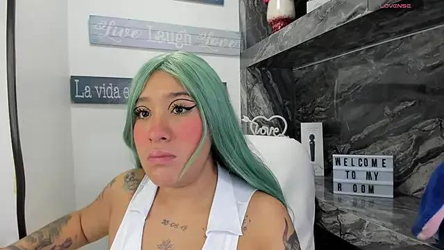 miss_danika on StripChat 