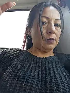 misshot_02 — Finger in the anus 