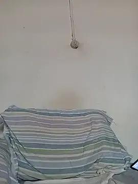 Missvixen81 on StripChat 