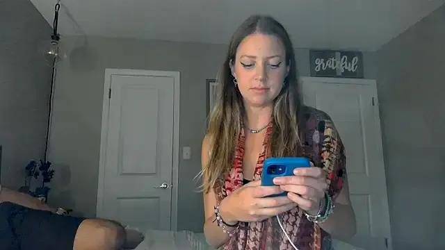 molly_witha_chance on StripChat 