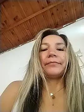 Freechat Ms_lunaRose on StripChat