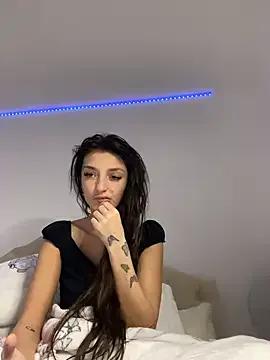 naughtybella05 — finger pussy