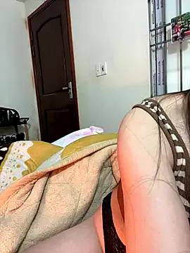 Freechat Nhi999 on StripChat