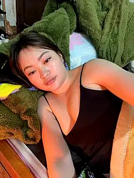 Freechat Nhi999 on StripChat