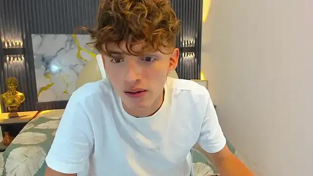 Freechat NicolasFerrer18 on StripChat