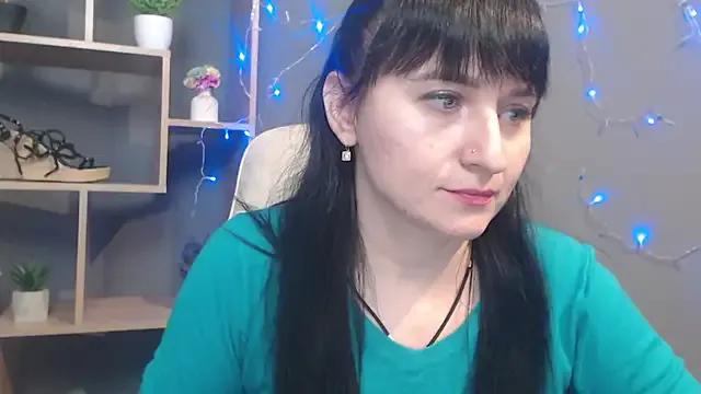 NinaFlawlees — for a basket of sweets)