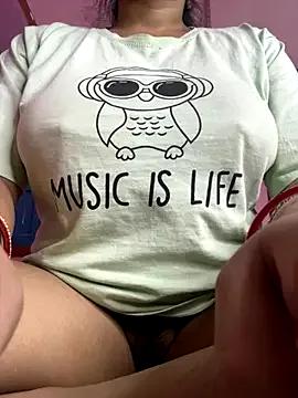 StripChat Priyajaanbaby is Freechat Priyajaanbaby — Fingering in public 1 minute