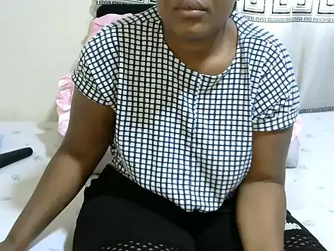 Sassyever on StripChat 