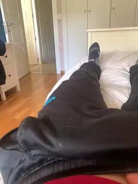 Sergi69ck — Striptease y paja