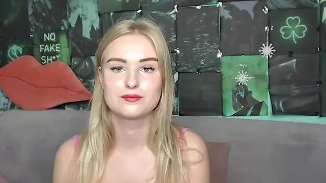 Freechat SofySofty on StripChat