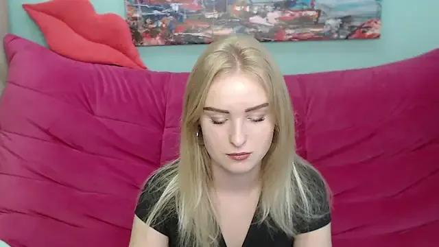 Freechat SofySofty on StripChat