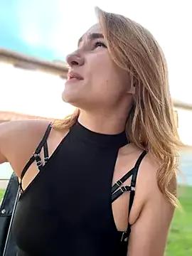 SugarDanger — Freechat on StripChat