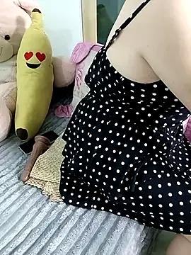 Sweet_love79 on StripChat 