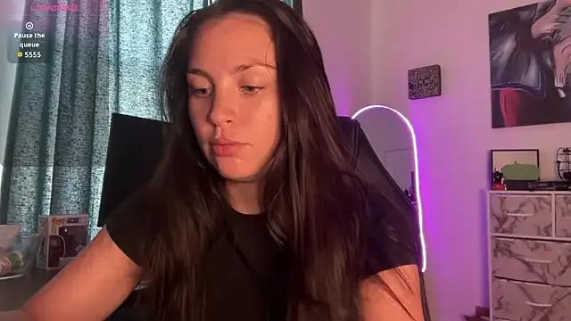 sweetsariaah's avatar