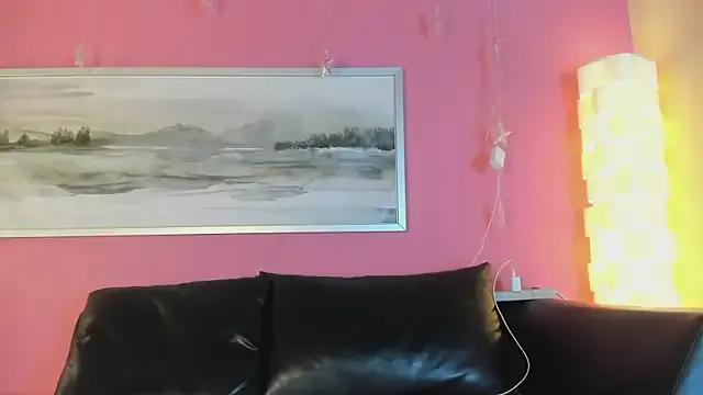 Tiffanysurez_ on StripChat 